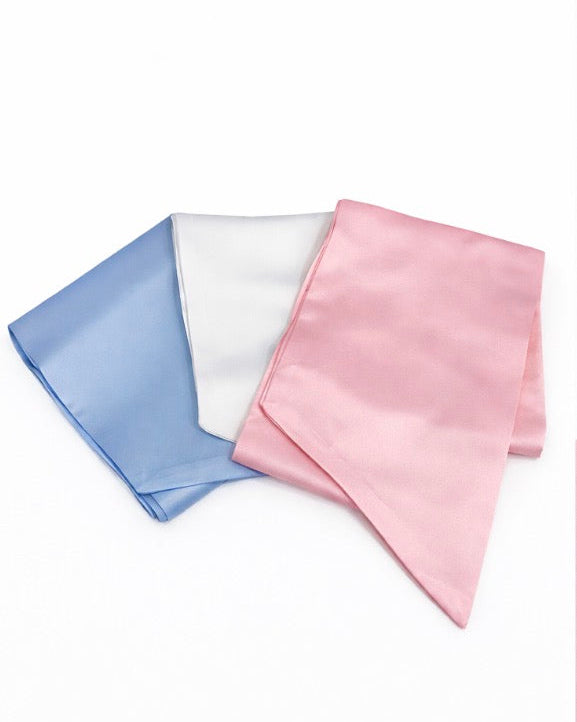 Silk Newborn Bow + White Swaddle